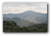 Kasteel van Quéribus vanaf Kasteel van Peyrepertuse